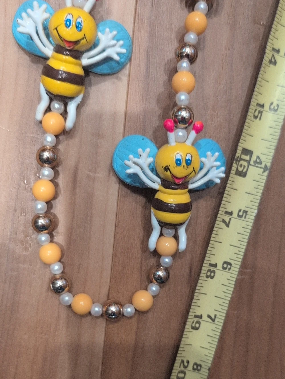 N/A cute yellow